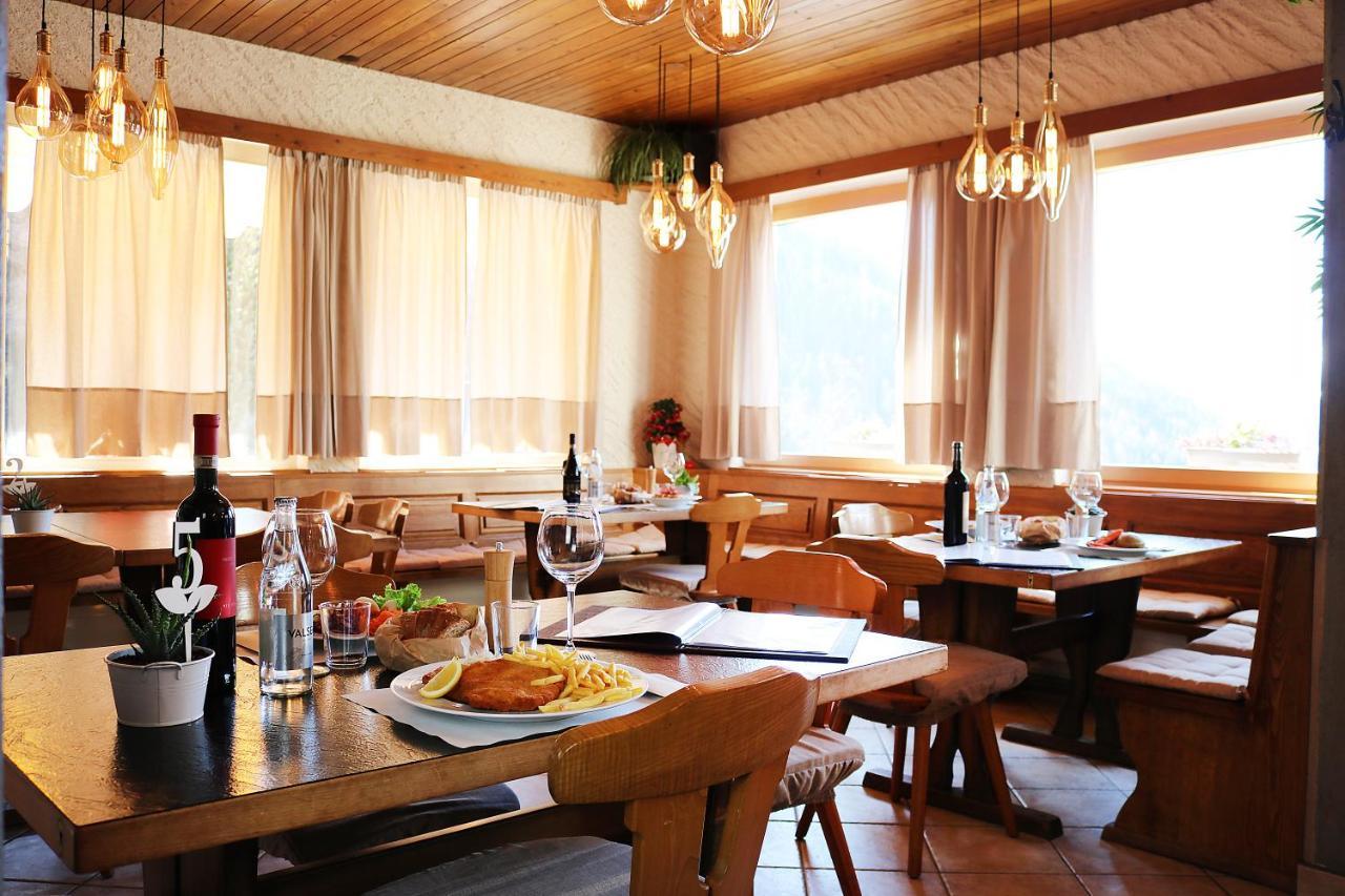 Hotel Sfazu Poschiavo Bagian luar foto