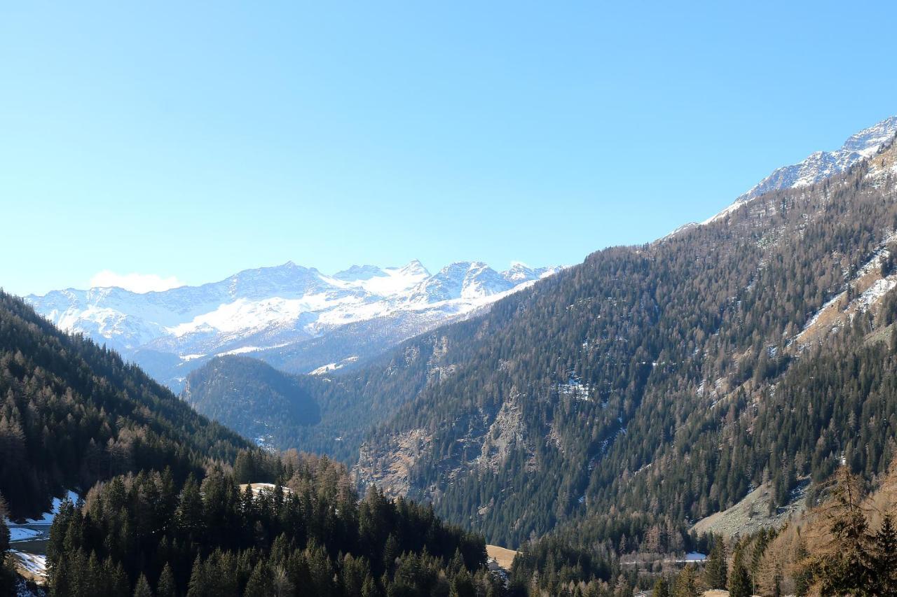 Hotel Sfazu Poschiavo Bagian luar foto